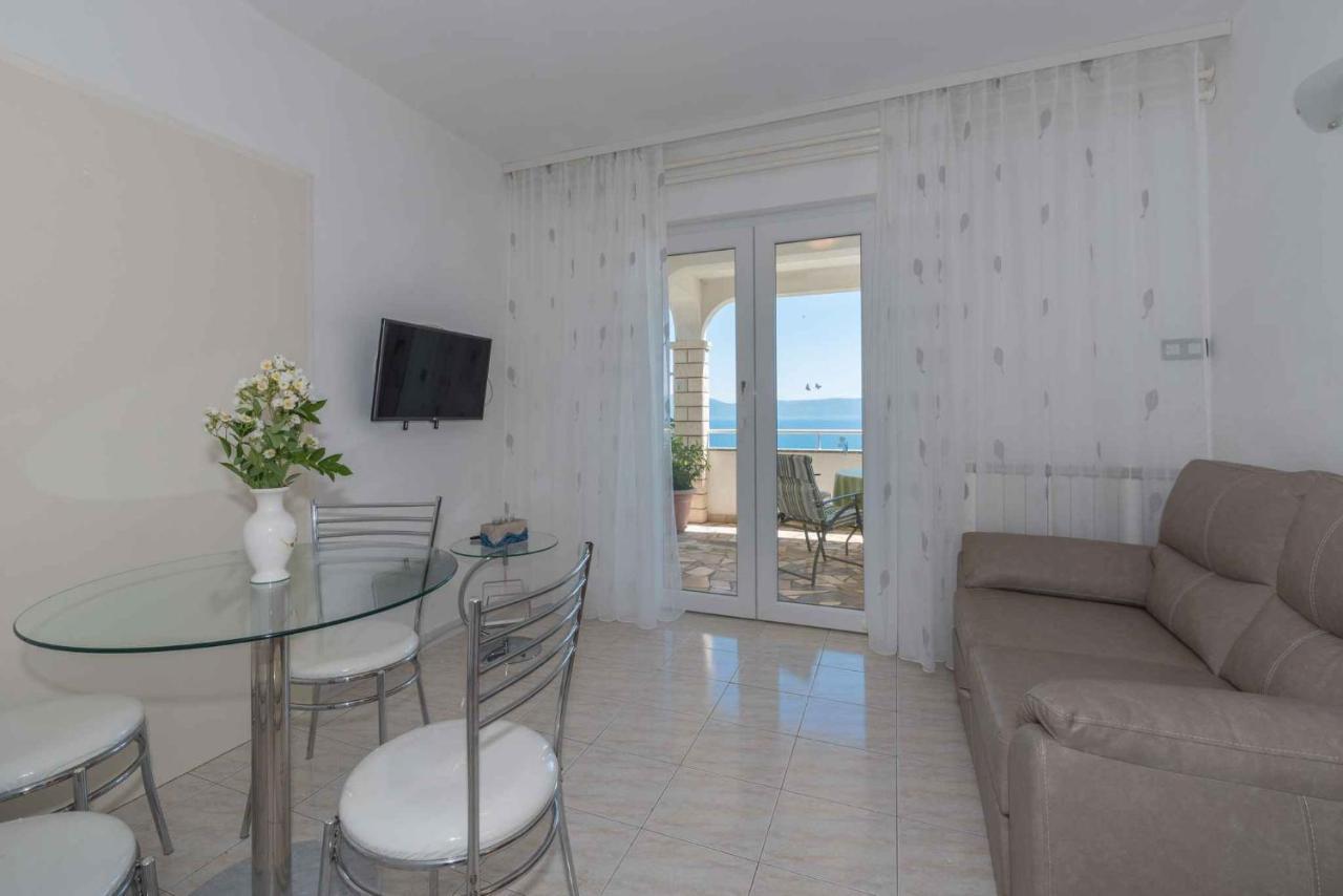 Apartments In Ravni/Istrien 30383 Bagian luar foto
