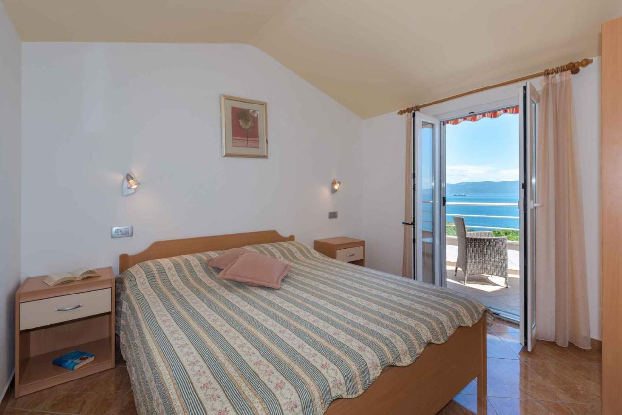 Apartments In Ravni/Istrien 30383 Bagian luar foto