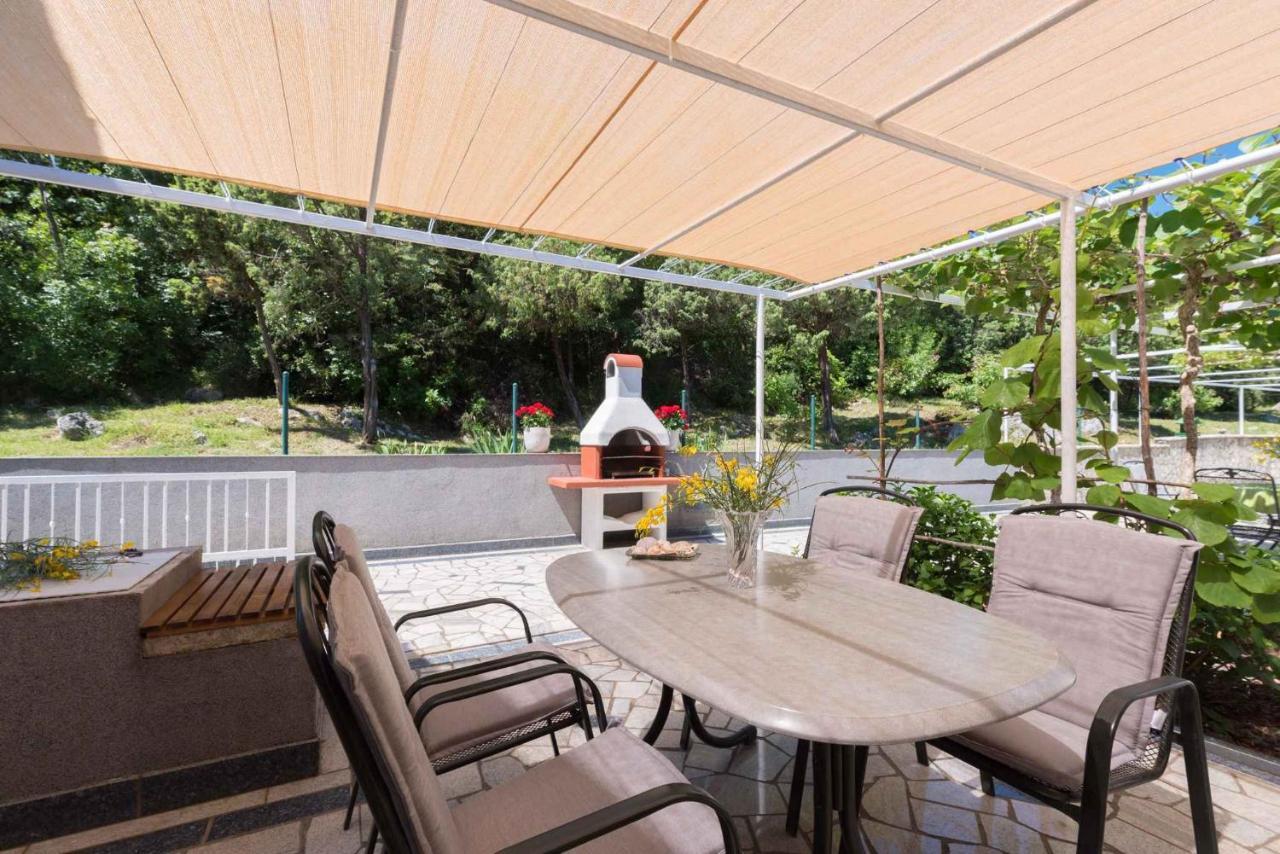 Apartments In Ravni/Istrien 30383 Bagian luar foto